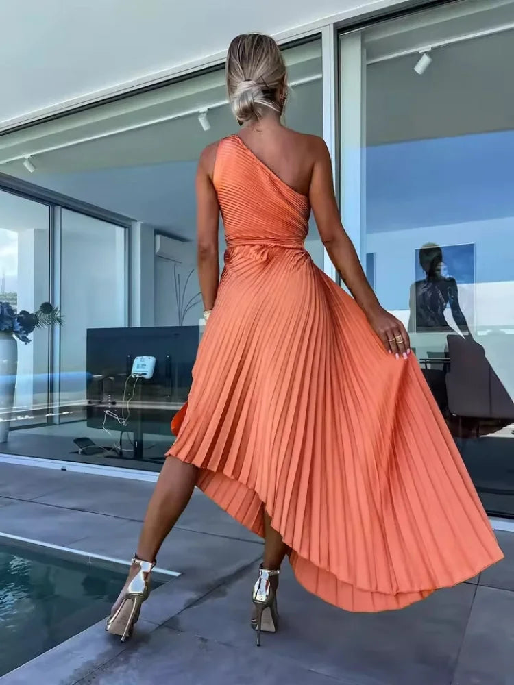 Robe plissée corail