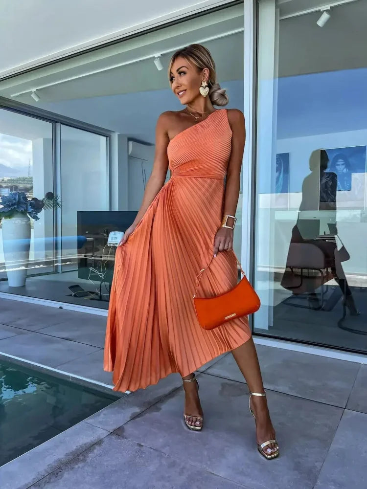 Robe plissée corail