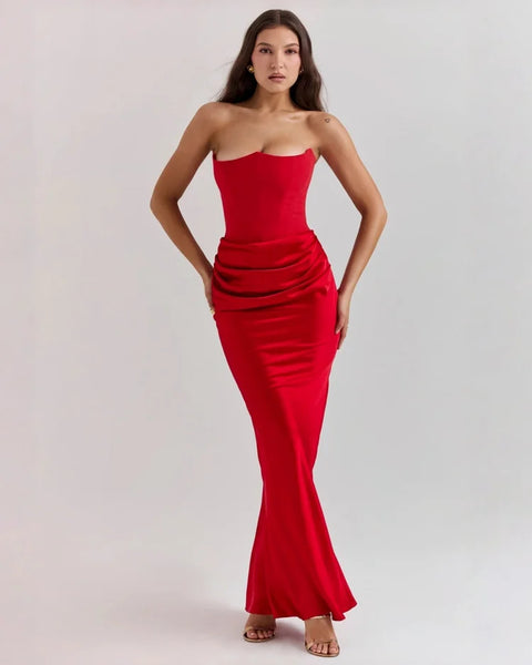 Robe rouge corail